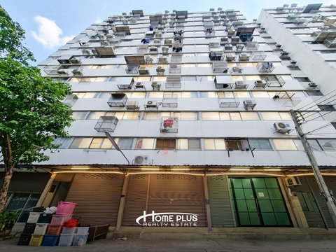 T12 Popular Condo เมืองทองธานี (ป๊อบปูล่า คอนโด) นนทบุรี