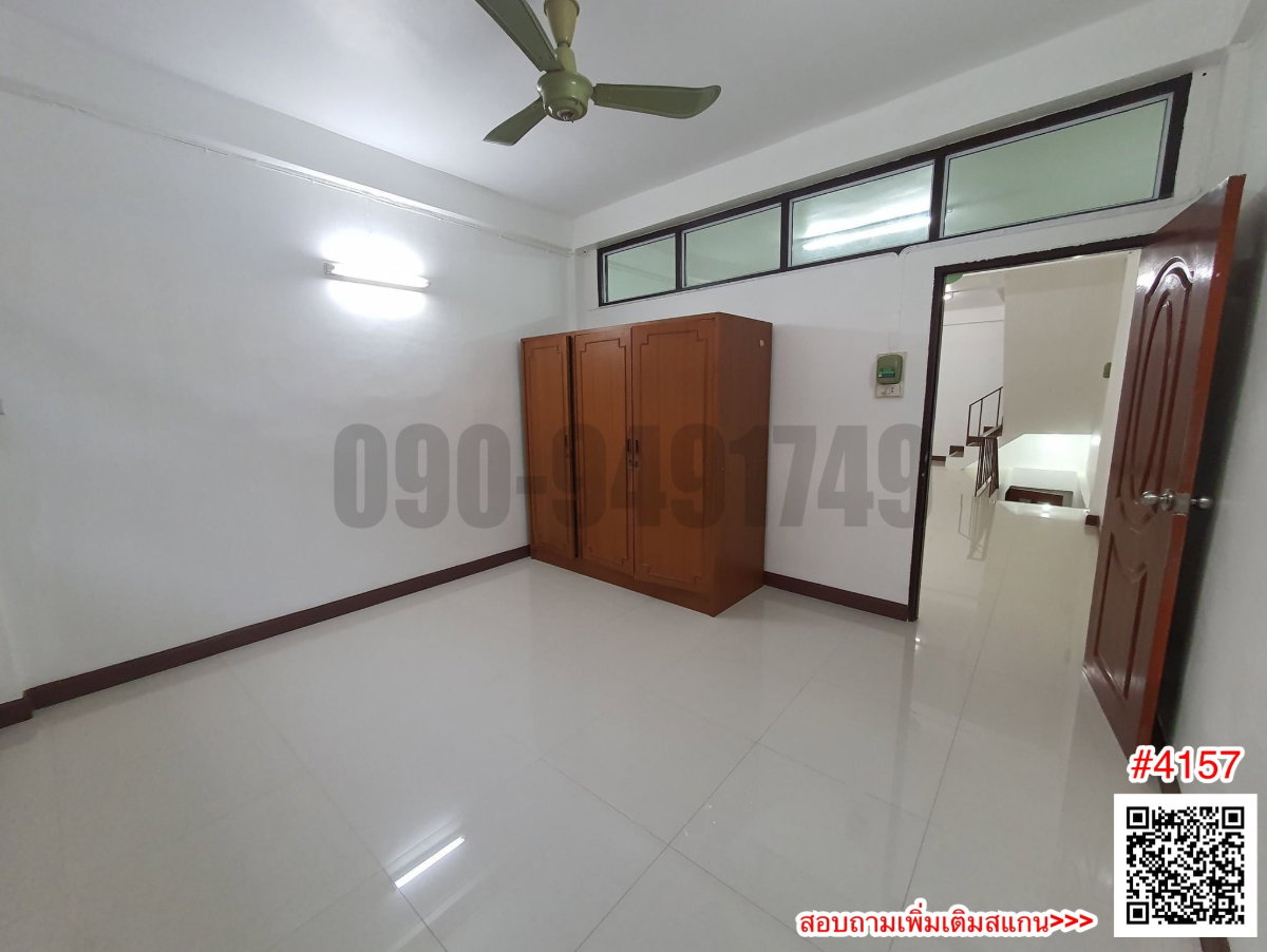 รูป เช่า ตึกแถวรีโนเวทใหม่ ตึกแถว 3 ชั้น ซอย อุดมสุข25 เข้าซอย150 เมตร ค้าขายได้  อุดมสุข25 เข้าซอย150เมตร ค้าขายได้ - รูปที่ 5/9