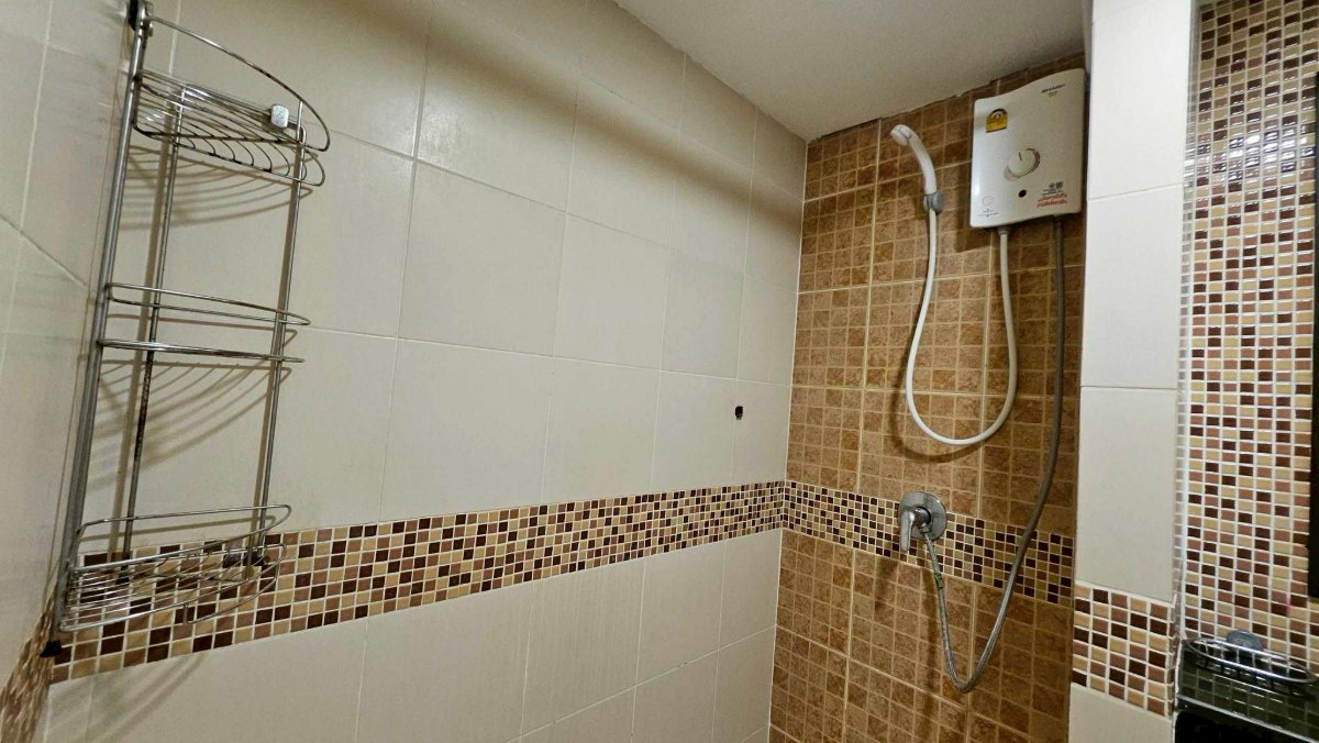 picture Code: KJ6499  for rent The Peak @ Ratchada - Huay Kwang // Line ID: @kjcondo (with @) // - 7/22