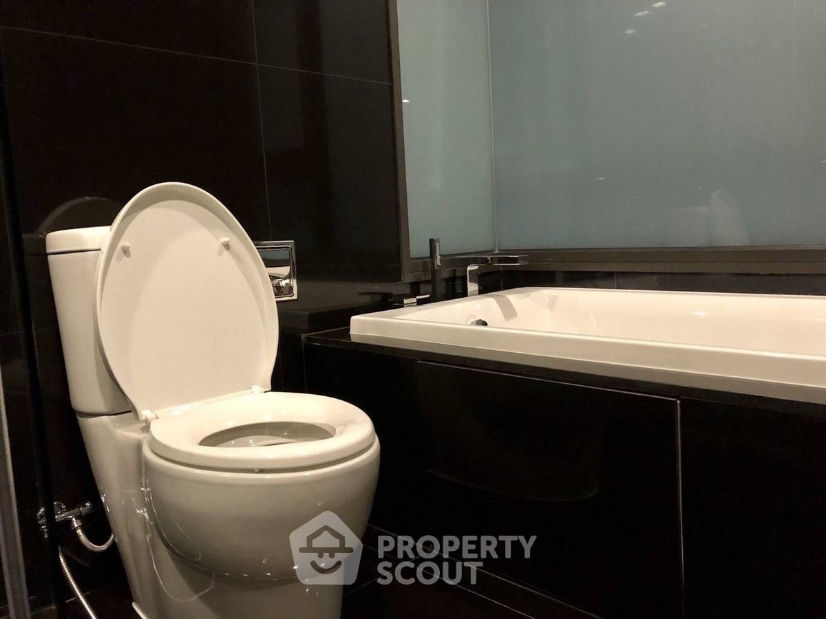 รูป คอนโด 2-ห้องนอน ที่ ริทึ่ม สุขุมวิท 36-38 ใกล้ BTS ทองหล่อ (ID 515451) - รูปที่ 10/12