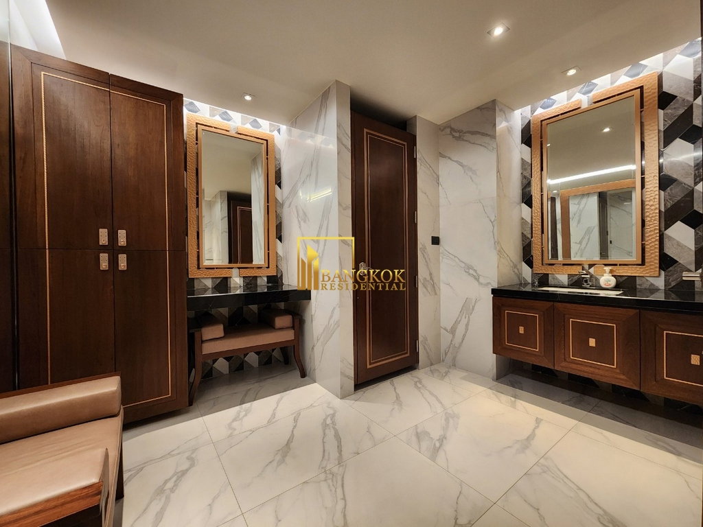 รูป Very Spacious 3 Bedroom Luxury Apartment in Chidlom - BR20865AP - รูปที่ 36/40