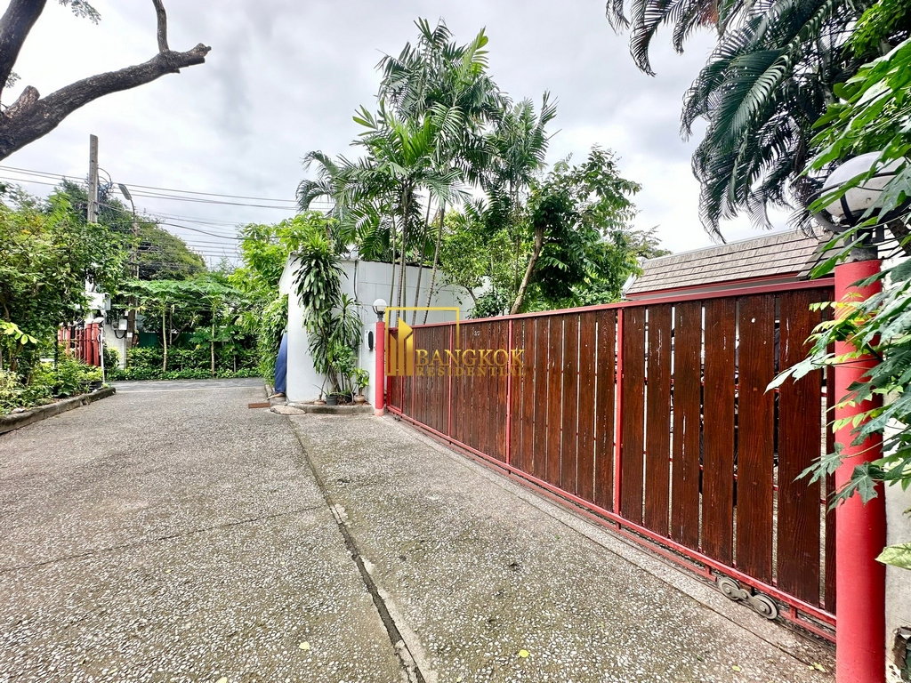 รูป Expansive 4 Bedroom Pool Villa With Large Private Garden - BR27884SH - รูปที่ 40/41