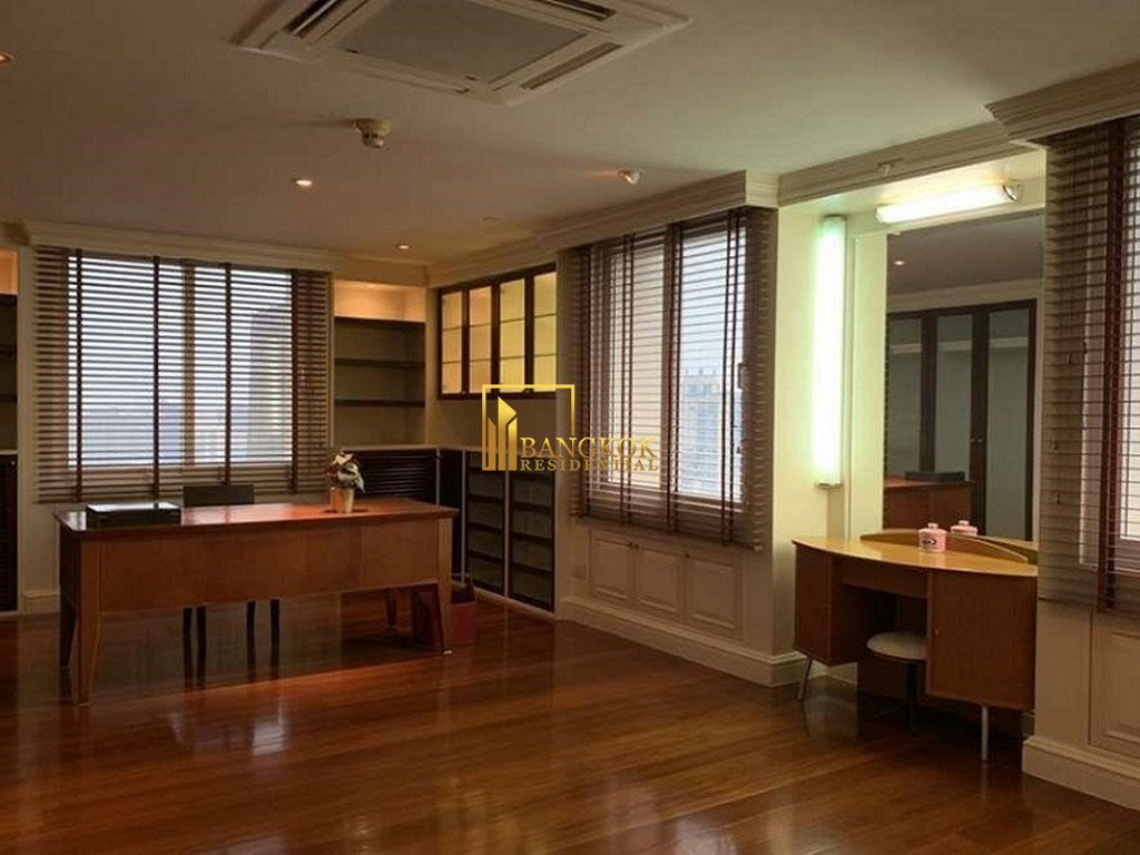 picture Las Colinas | Incredible 4 Bedroom Duplex Penthouse Condo - BR12070CD - 16/44