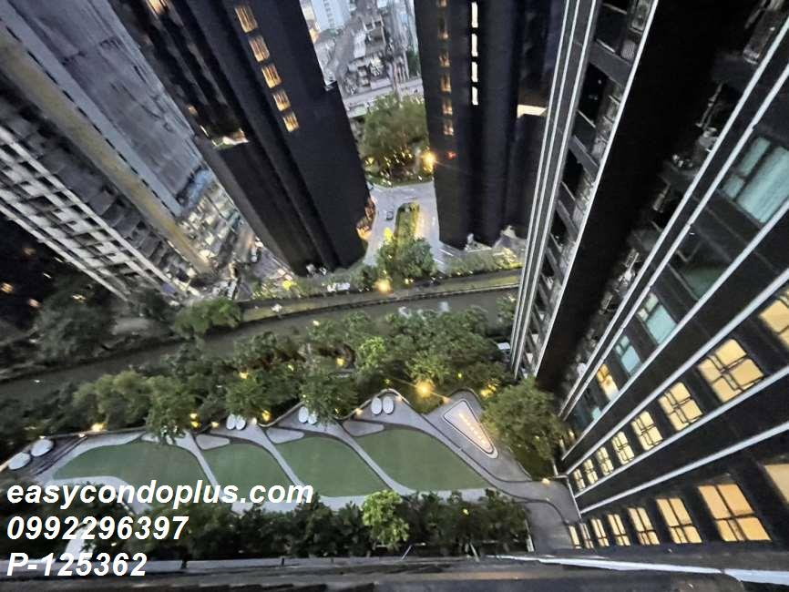 รูป P-125362 วิวเมืองสวย! Life Asoke-Rama 9, 1 ห้องนอน, ใกล้ MRT พระราม9! 21,000 บาท | Line Id: @easycondoplus | 099-229-6397 - รูปที่ 6/8