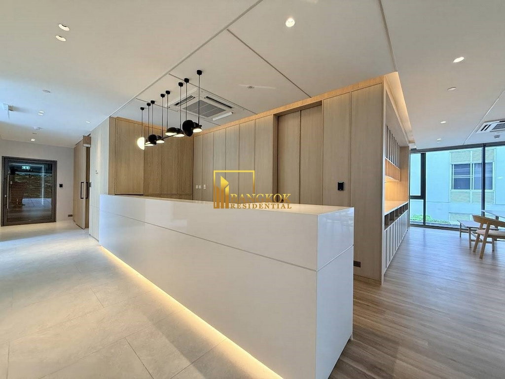 picture Premium Quality 2 Bedroom Apartment in Langsuan Area - BR30367SA - 29/31