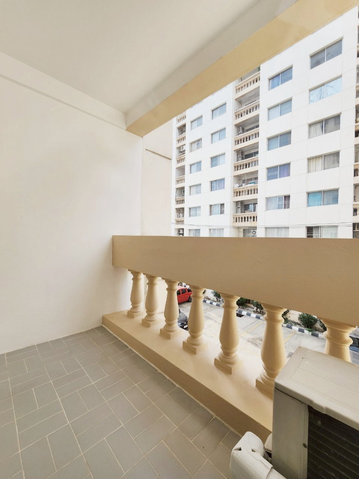 รูป R130 🔥ขายด่วน Century Park ลาดพร้าว 12 ห้องหลุดจอง ห้องสวย รีโนเวทใหม่ ใกล้ MRT ลาดพร้าว เพียง 1.499 ล้านบาท - รูปที่ 15/18