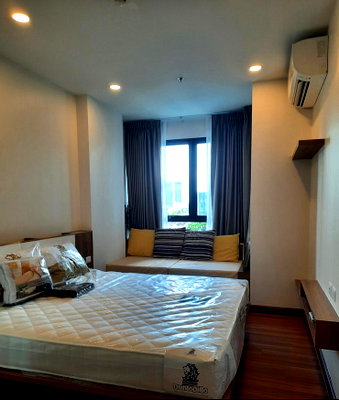 Condos for rent : Rent a beautiful, ready-to-move-in 2-bedroom Supalai Premier Charoen Nakhon condo near Icon Siam. Interested? Add me on Line: @841qqlnr 