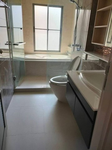 รูป HR3370ปล่อยเช่าบ้านหรู หลังใหญ่ที่สุดในโครงการ Perfect Place สุขุมวิท 77 (เฟส Perfect Residence) - รูปที่ 6/14
