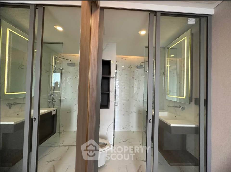 รูป คอนโด 1-ห้องนอน ที่ ไซมิส เอ๊กซ์คลูซีพ ควีนส์ ใกล้ MRT ศูนย์การประชุมแห่งชาติสิริกิติ์ (ID 2792422) - รูปที่ 9/14