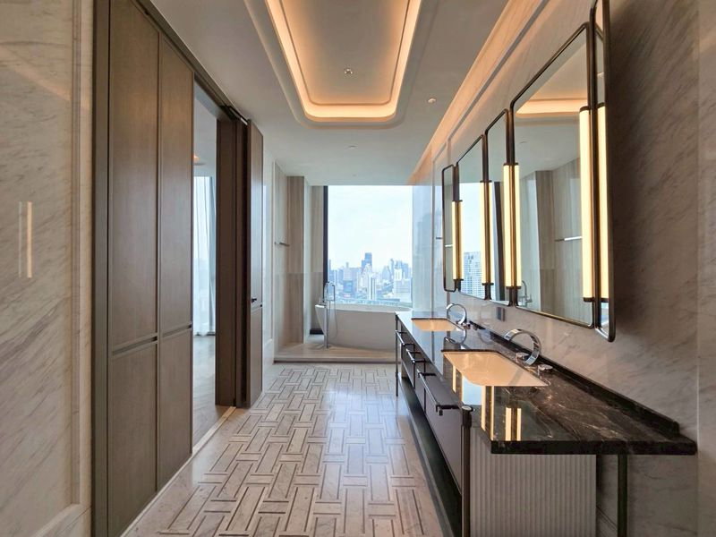 รูป 🔥ให้เช่า Ultimate Luxury Condo at ONE BANGKOK🔥 💎One 89 Wireless at One Bangkok Ritz-Carlton 💎 - รูปที่ 10/20