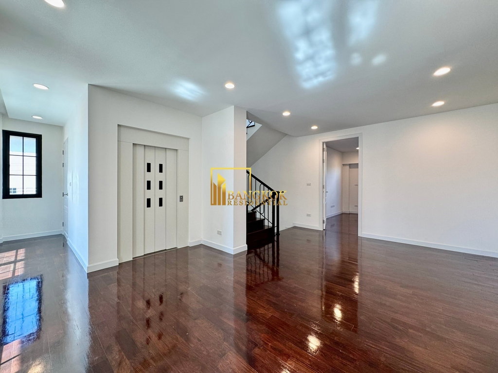 รูป The Legend Sathorn | Luxurious 5 Bed House in Sathorn Area - BR49024TH - รูปที่ 12/58