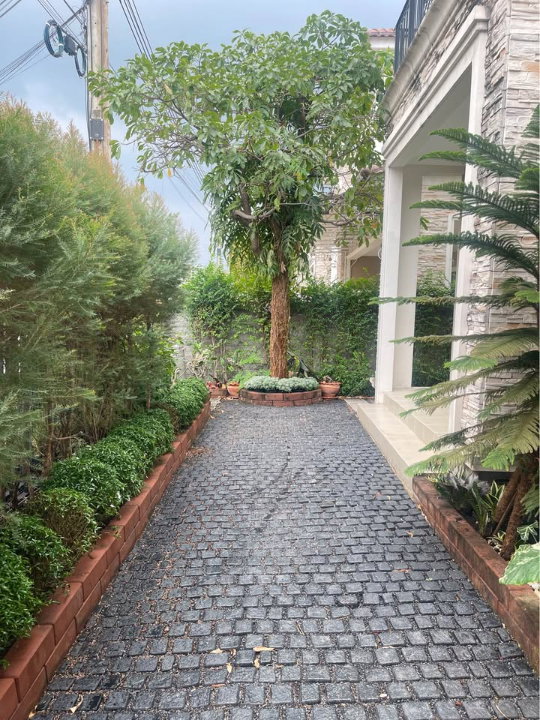 รูป บ้านเดี่ยวให้เช่า : แกรนดิโอ ลาดพร้าว - เกษตรนวมินทร์ | 4 ห้องนอน 4 ห้องน้ำ + ห้องแม่บ้าน - รูปที่ 19/21