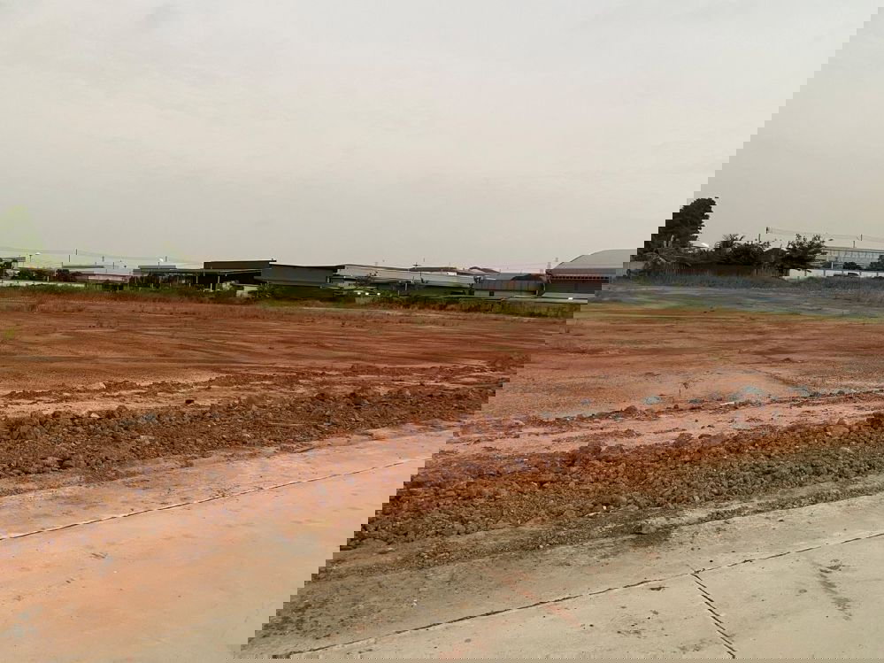 รูป แบ่งขายที่ดินถมแล้ว 2 ไร่ ถึง 25 ไร่ ที่ดินผังสีชมพู ซอยราษฎร์สามัคคี ( ซอยเบญจรงค์ ) แถวนาดี จ.สมุทรสาคร - รูปที่ 3/7