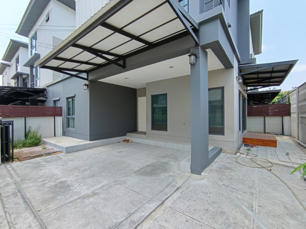 รูป 🏡 ขายบ้านแฝด 3 ชั้น บ้านกลางเมือง The Edition พระราม 9-พัฒนาการ💰 ราคาเพียง 6.99 ล้านบาท - รูปที่ 3/36