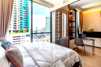 คอนโดให้เช่า : 🎉Special room!🎉 ให้เช่าคอนโด เซอเลส อโศก อาคาร 1 ชั้น 12 1 ห้องนอน ขนาด 42.00 ตรม ใกล้ เทอร์มินัล 21