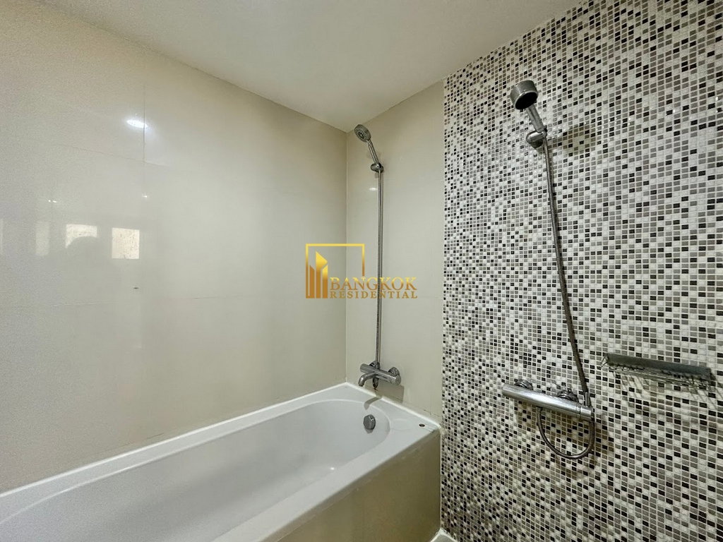 รูป The Rajdamri | Beautiful 2 Bed Condo For Rent in Prime Location - BR19196CD - รูปที่ 17/32