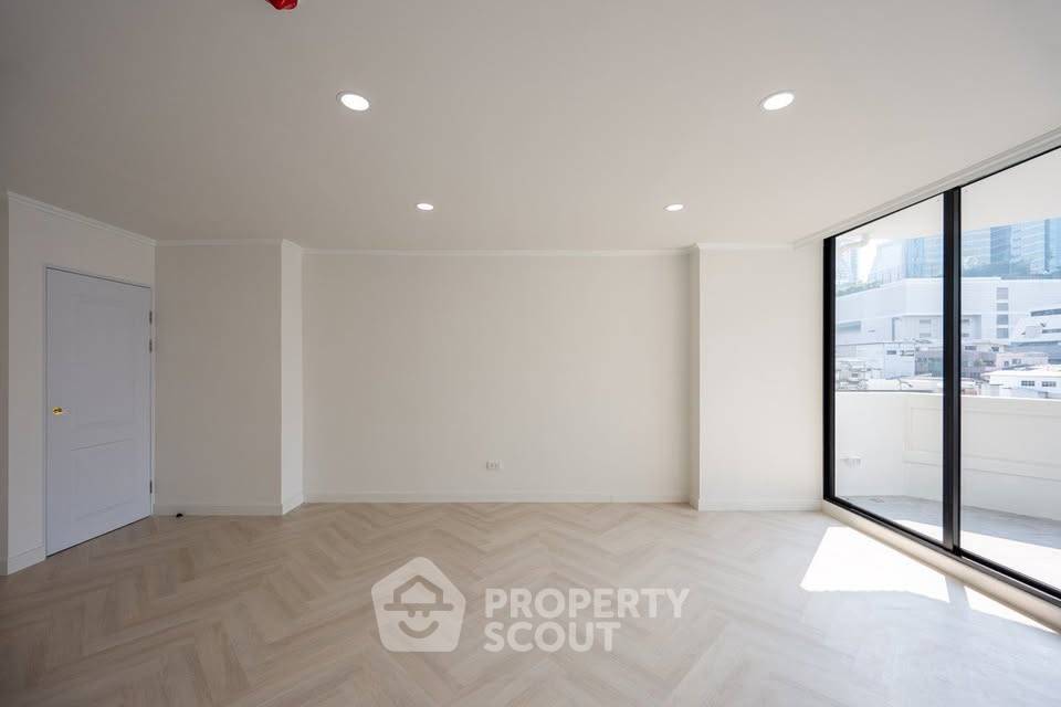 รูป คอนโด 3-ห้องนอน ที่ แกรนด์ วิลล์ เฮาส์ 2 ใกล้ MRT สุขุมวิท (ID 2793950) - รูปที่ 11/16