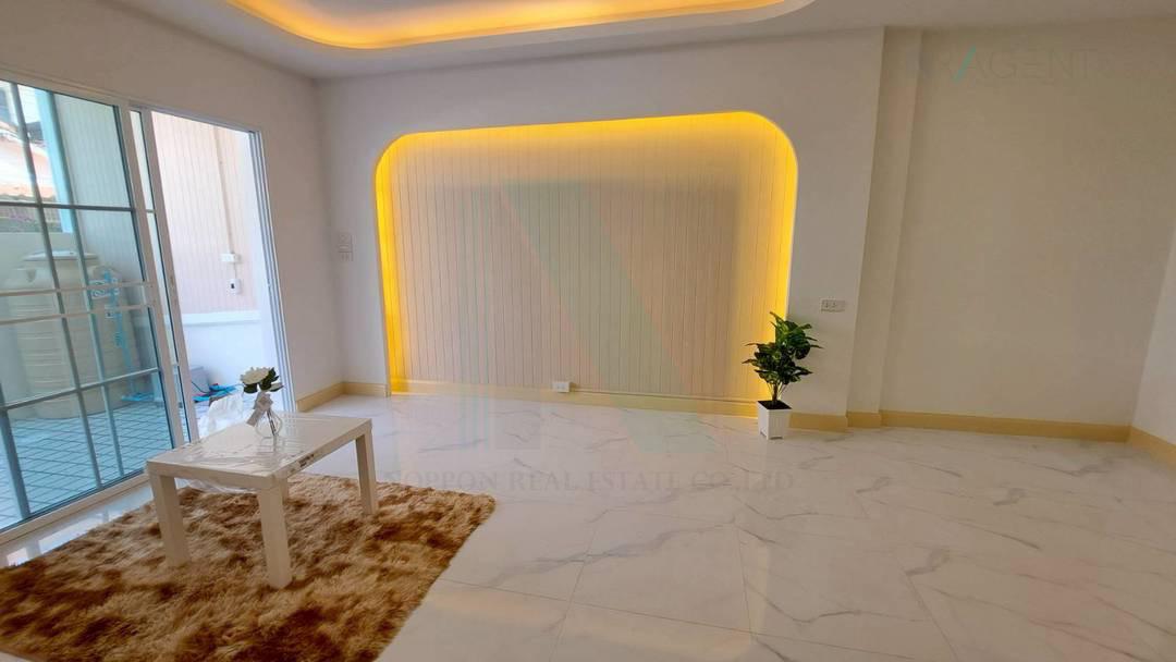 รูป 📌 ขายทาวน์เฮาส์ โครงการ บ้านบัวทอง 4 2 ชั้น 4 ห้องนอน 2 ห้องน้ำ - รูปที่ 3/8