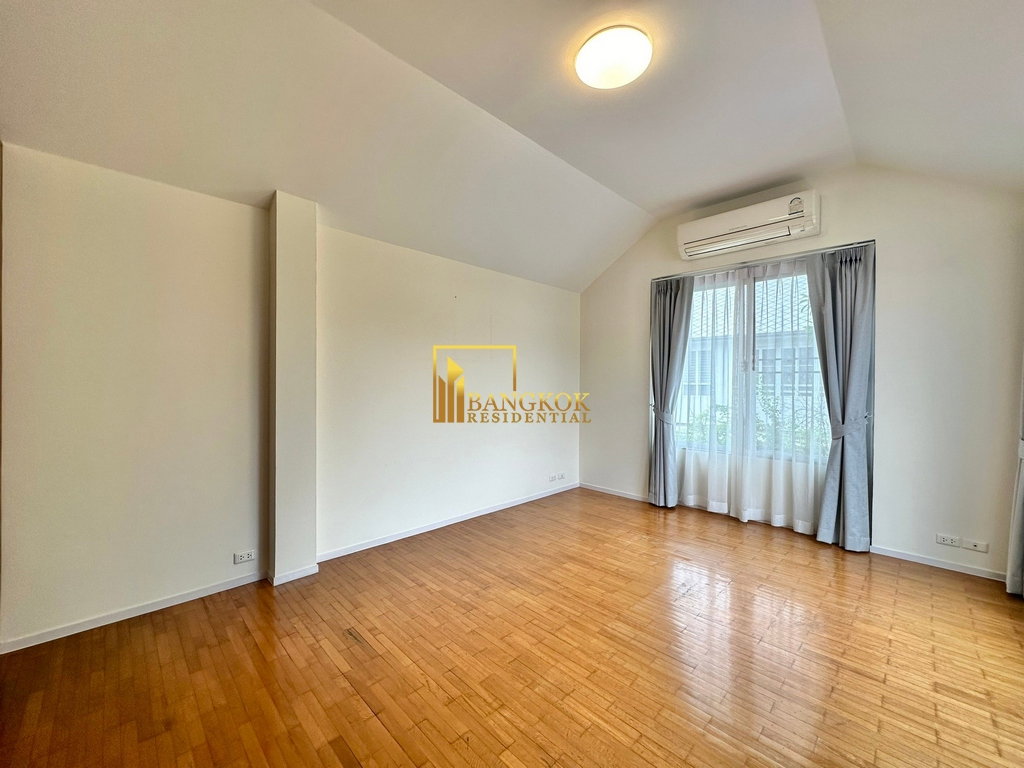 รูป Expansive 4 Bedroom Pool Villa With Large Private Garden - BR27884SH - รูปที่ 24/41