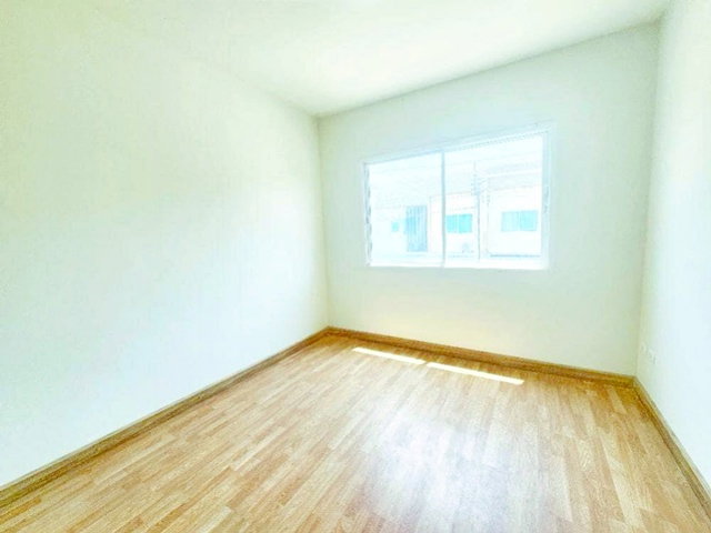 รูป ทาวน์โฮม 2 ชั้นฟังก์ชัน 4 นอน 2 น้ำ บางบัวทอง ลำโพ ใกล้ รร.สารสาสน์วิเทศ บางบัวทอง 900 ม คลองบางไผ่ - รูปที่ 6/8