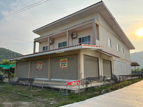 🏡 Pranburi House & Land for Sale – Prime Location Only 750m from the Beach 🌊 | Ideal for Living & Investment