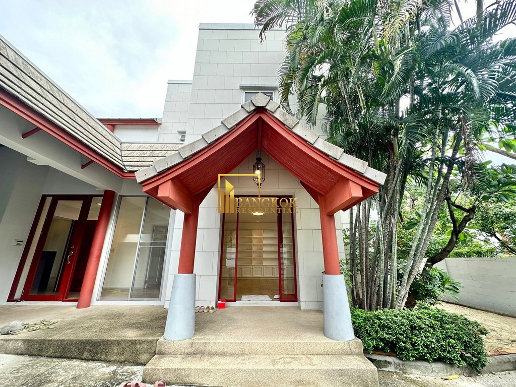 รูป Expansive 4 Bedroom Pool Villa With Large Private Garden - BR27884SH - รูปที่ 38/41