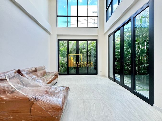 5-bed townhouse for sale, 812 sqm, 1 sq wah, The Legend Sathorn - Narathiwas