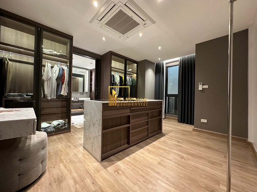 รูป Stunning 2 Bedroom Townhouse For Rent in Sathorn Area - BR49044TH - รูปที่ 8/13