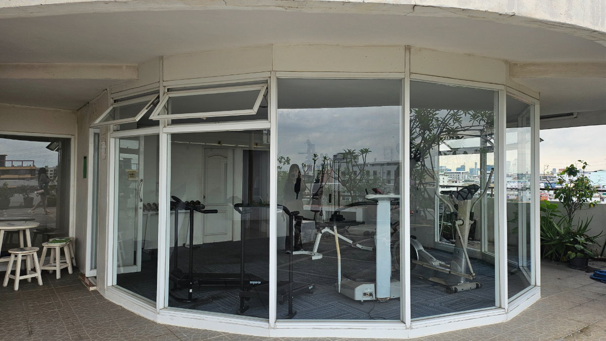 picture Code: KJ6499  for rent The Peak @ Ratchada - Huay Kwang // Line ID: @kjcondo (with @) // - 21/22