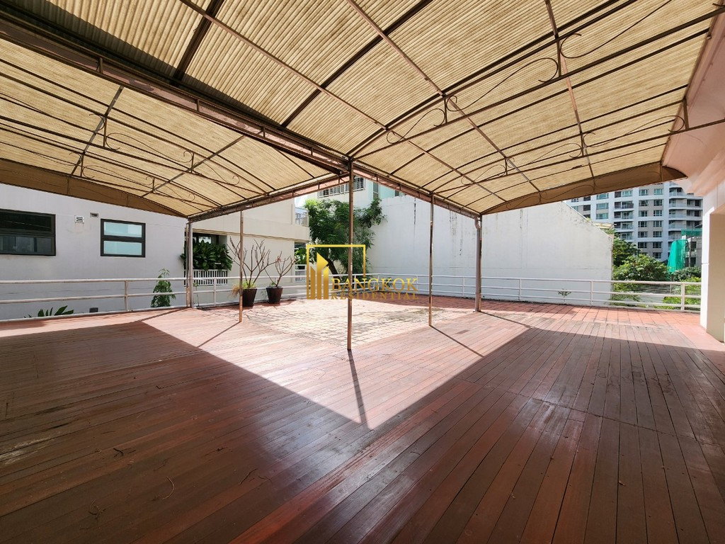 รูป Very Spacious 3 Bedroom Luxury Apartment in Chidlom - BR20865AP - รูปที่ 10/40