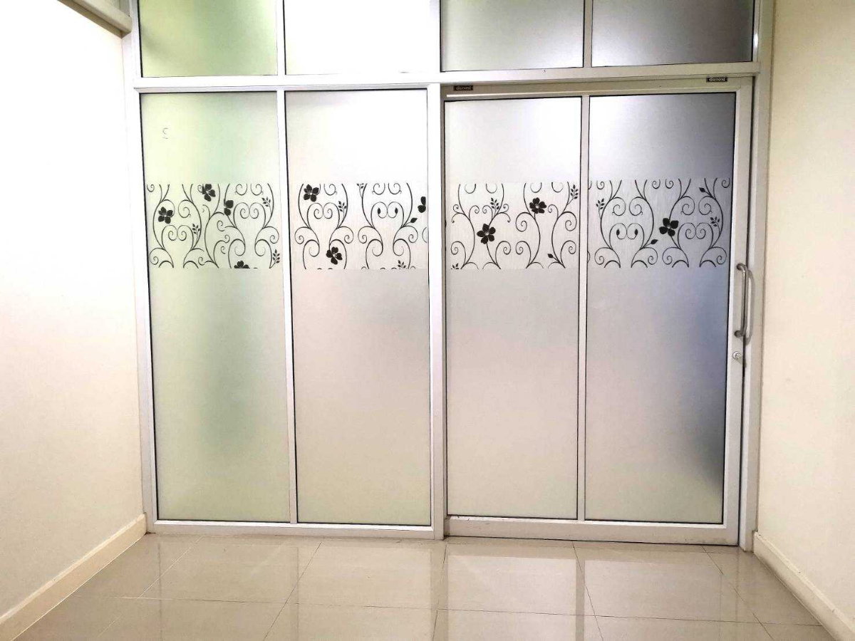 รูป ✨ ทาวน์โฮม 4 ชั้น Premium Place นวมินทร์ – ลาดพร้าว 101 พร้อมอยู่ 💰 ราคาเพียง 5.95 ล้านบาท - รูปที่ 20/22