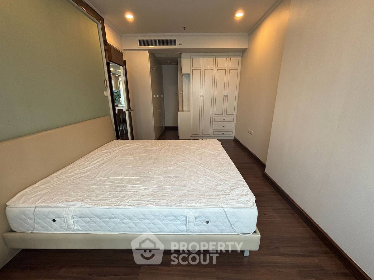 รูป คอนโด 2-ห้องนอน ที่ ศุภาลัย เอลีท สาทร - สวนพลู ใกล้ BTS ศาลาแดง (ID 558647) - รูปที่ 2/15