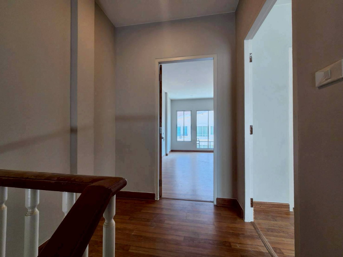 picture Baan Klang Muang The Royal Monaco for Sale  - 10/18