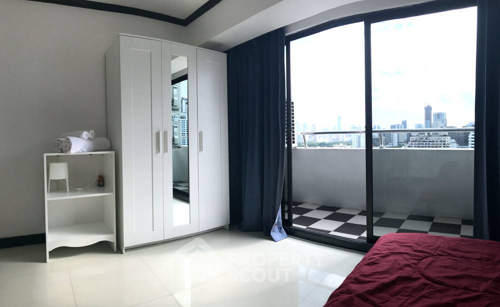 รูป คอนโด 3-ห้องนอน ที่ ออมนิ ทาวเวอร์ ใกล้ BTS นานา (ID 387309) - รูปที่ 2/22