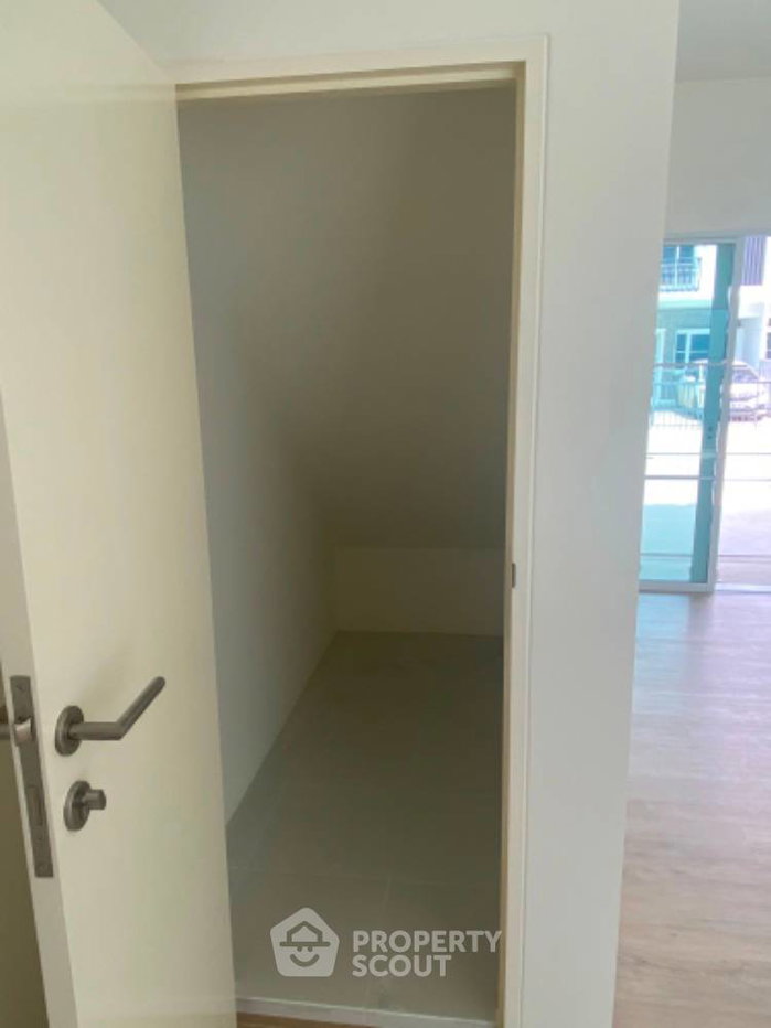 รูป ทาวน์เฮ้าส์ 2-ห้องนอน ใน บางแก้ว (ID 1417041) - รูปที่ 12/26