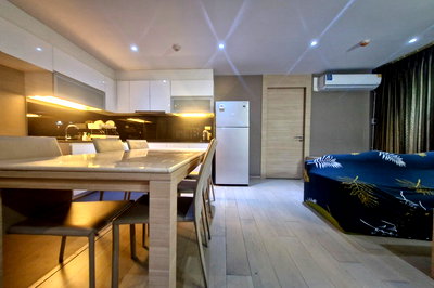 คอนโดให้เช่า : 🔥 เช่าด่วน !! Klass Silom, 2 ห้องนอน, 2 ห้องน้ำ, ห้องมุม, ห้องหายาก !!🔥Code C20230112517 แต่งครบ, พร้อมเข้าอยู่📣📣