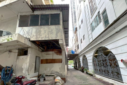 picture 6-Storey Building for Rent with Parking, location Phrom Phong ** NO CO-AGENT ** - 2/9