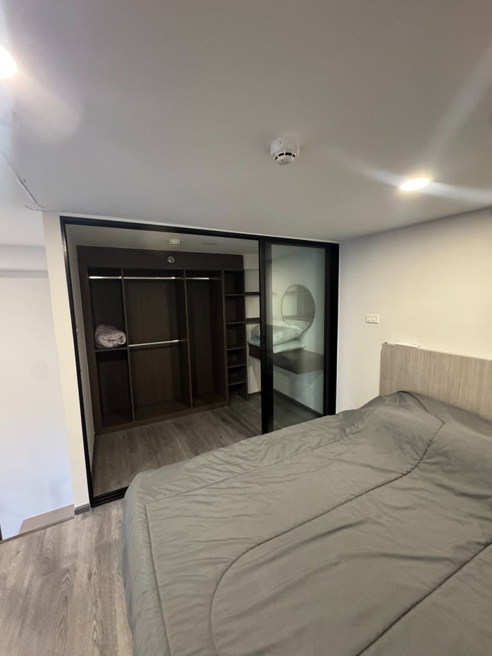picture 🏙️📍 Spacious room...high ceilings! Space near MRT Bang Kapi that meets your lifestyle needs. - 6/9