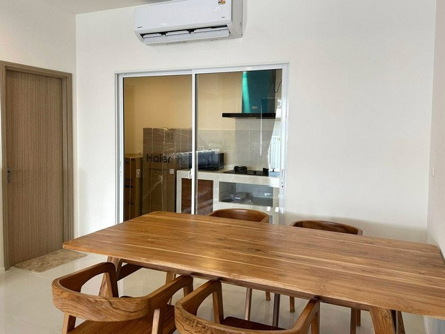 รูป HR3374ให้เช่าทาวน์โฮมสไตล์มินิมอล โครงการโนระ บางนา (Nora Bangna) บ้านสวย สภาพดีมาก เฟอร์นิเจอร์ เครื่องใช้ไฟฟ้าครบ พร้อมเข้าอยู่ - รูปที่ 2/13