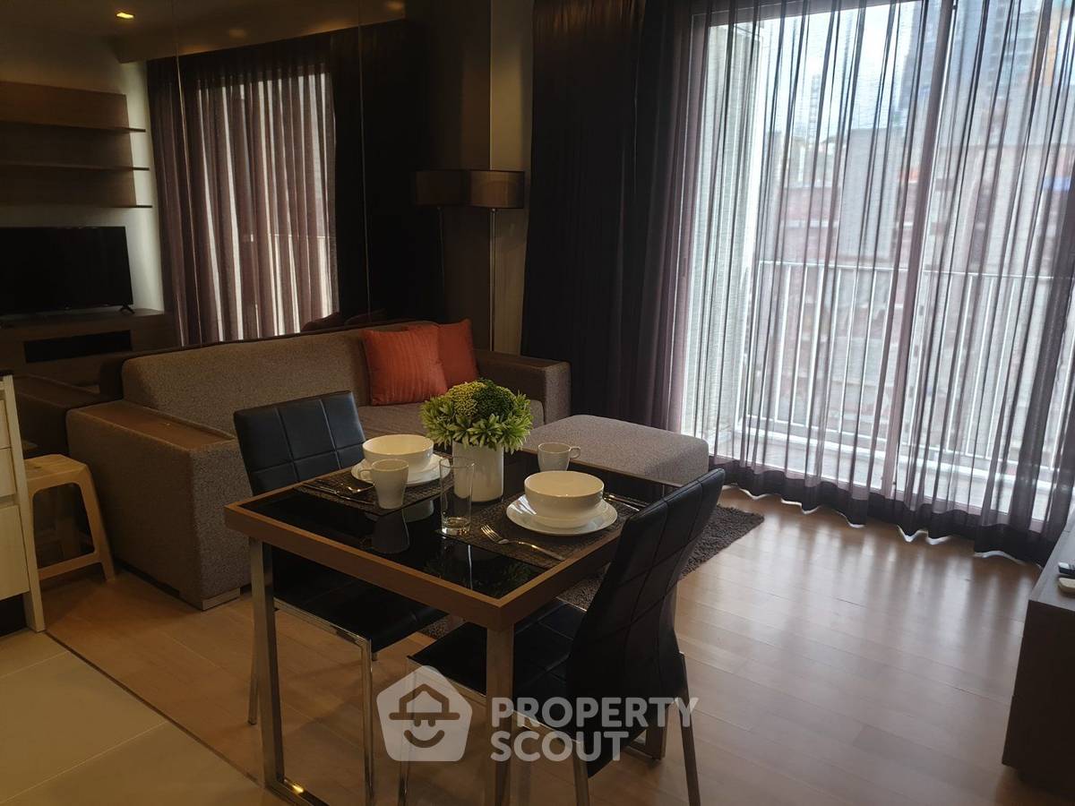 รูป คอนโด 1-ห้องนอน ที่ เอช คิว ทองหล่อ ใกล้ BTS ทองหล่อ (ID 922528) - รูปที่ 2/9