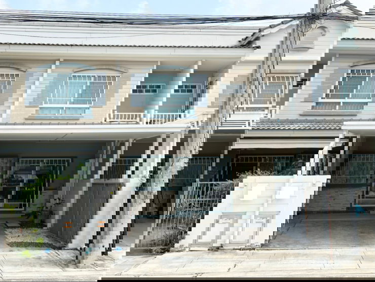 รูป ให้เช่า ทาวน์โฮม 2 ชั้น Indy 1 บางนา กม 7 หน้าสวน เฟอร์นิเจอร์พร้อมอยู่ - รูปที่ 1/19