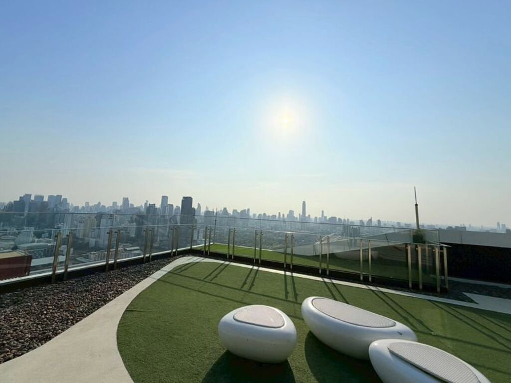 picture For Rent Life Asoke Rama9 Unit 207/795 (South) - 20/20