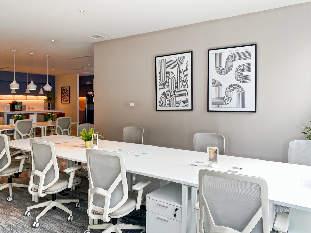 รูป พื้นที่สำนักงานส่วนตัวสำหรับ 2 คนที่  Regus Supalai Icon Sathorn - รูปที่ 4/6