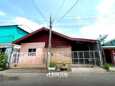 ทาวน์โฮม กรุงเทพมหานคร : ทาวน์เฮ้าส์ เคหะชุมชนฉลองกรุง โซน 6 ซอย สังฆประชา แขวงลำผักชี เขตหนองจอก 