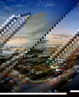 ขายคอนโดรีเกิล สาทร - นราธิวาส ชั้น 20 เดินทางสะดวก ใกล้รถไฟฟ้า BTS ช่องนนทรี