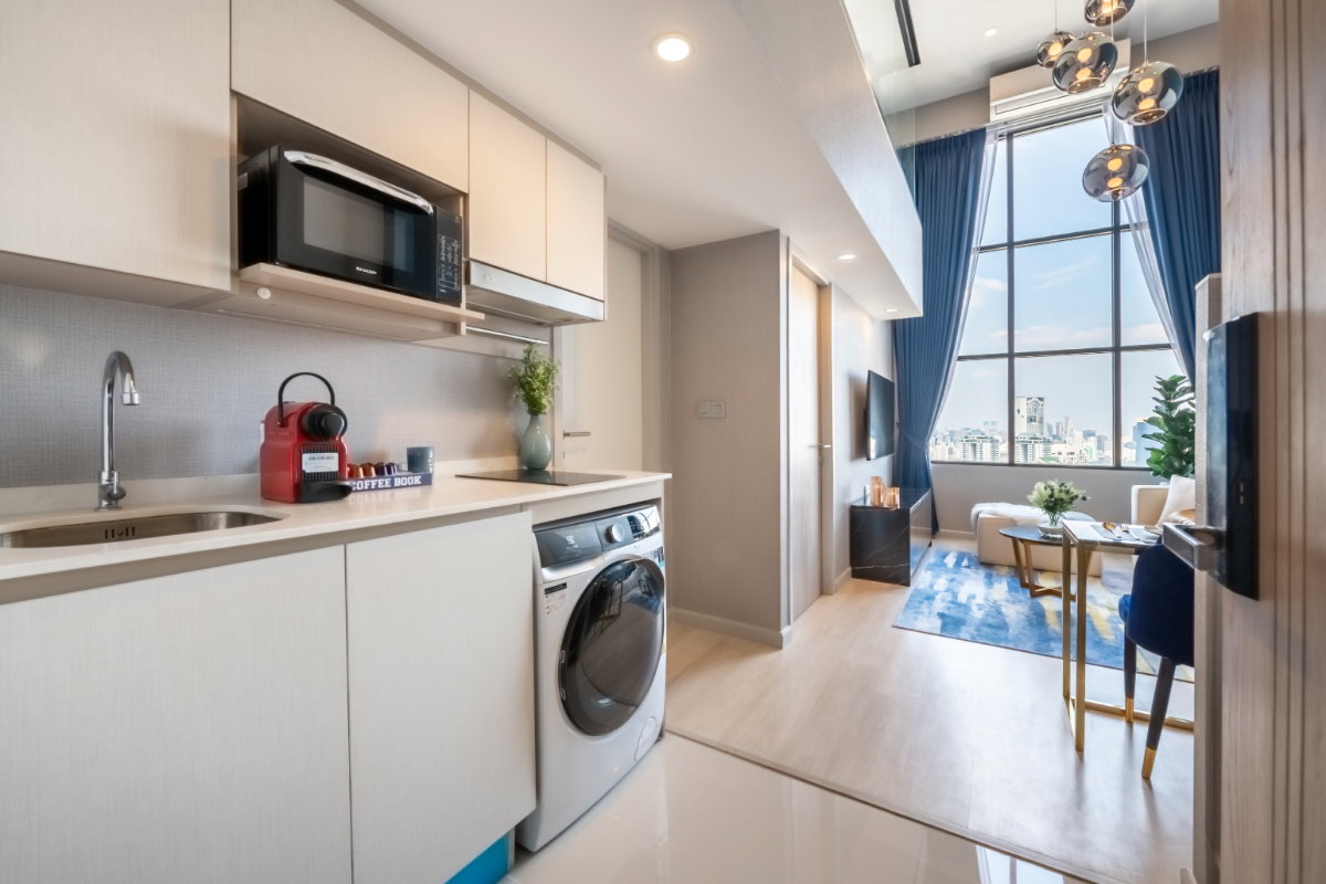 รูป Knightsbridge Prime Sathorn【𝐒𝐄𝐋𝐋 & 𝐑𝐄𝐍𝐓】🔥โทนเข้มลึก ขับความภูมิฐานอย่างชัดเจน🔥 ติดต่อไลน์ไอดี: @hacondo - รูปที่ 9/10