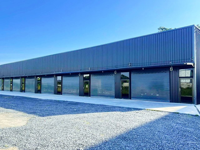 รูป ใกล้ ARLหัวหมาก 900ม. สูง 6เมตร โกดังให้เช่า 1นอน 1น้ำ BTSศรีนครินทร์38 35-125 ตร.ว. 140-500 ตร.ม. - รูปที่ 4/8