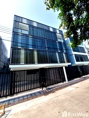 บ้านเดี่ยว กรุงเทพมหานคร : ขาย บ้านเดี่ยว 4 ห้องนอน ใน พระโขนงเหนือ, กรุงเทพมหานคร 6171067