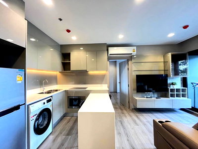 เช่าคอนโด MRT สะพานพระนั่งเกล้า : ให้เช่าคอนโด เดอะโพลิแทน รีฟ 2 นอน 2 น้ำ 2 ที่จอด ทิศเหนือ วิวแม่น้ำ ชั้นสวนส่วนกลางสระว่ายน้ำ