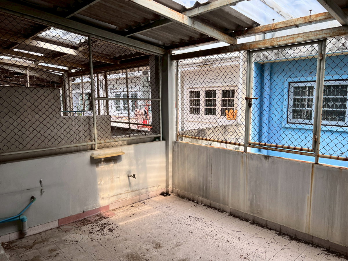 รูป ขายถูก ทาวน์เฮ้าส์ ใกล้ BTS สถานีเสนานิคม  - รูปที่ 5/8